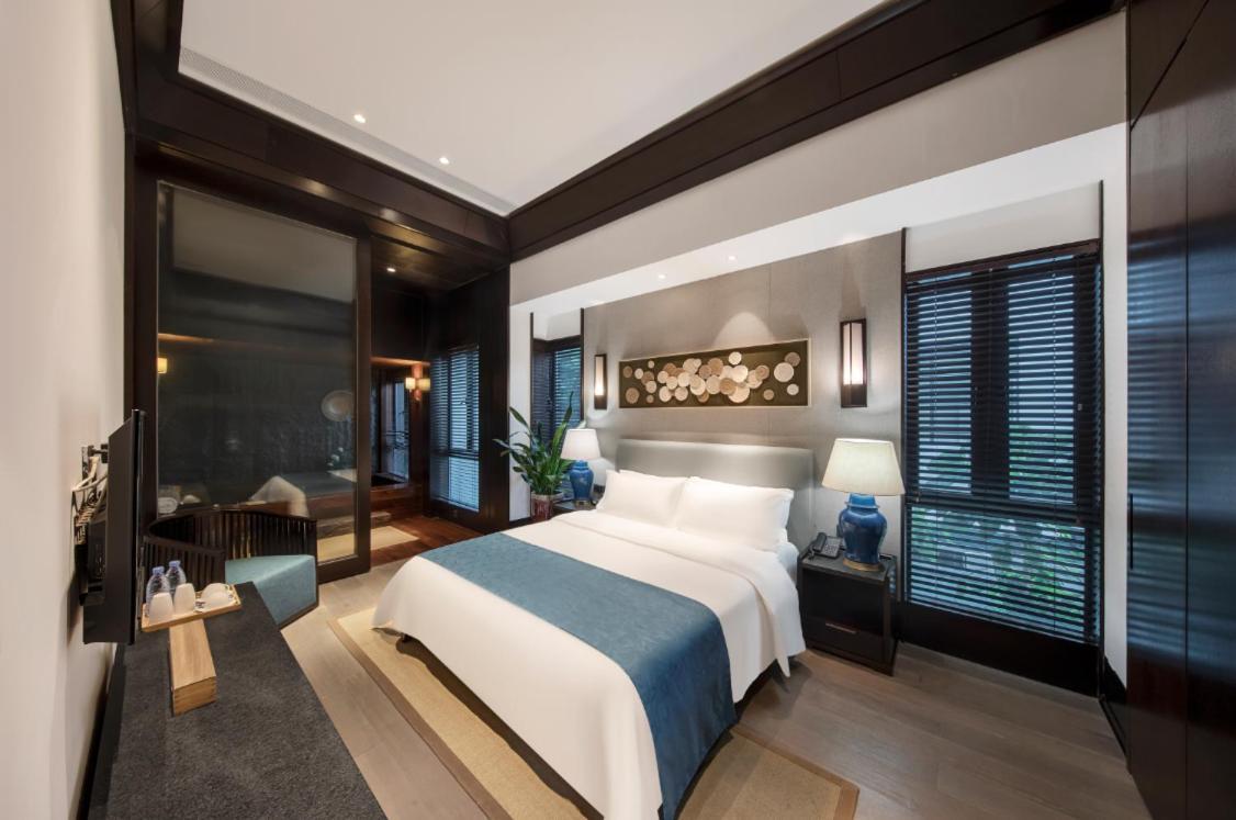 Howard Johnson Sandalwoods Resort Huizhou Huidong Экстерьер фото